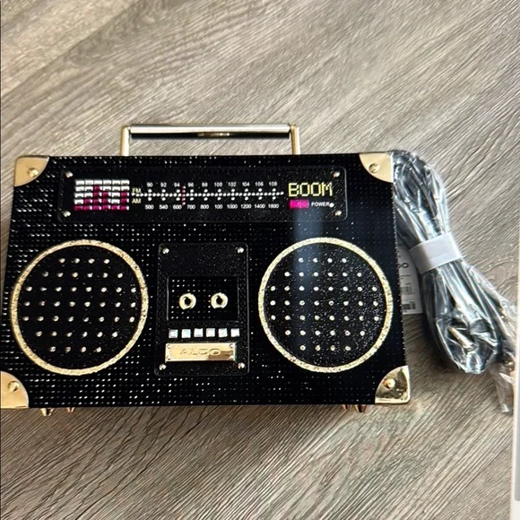 ALDO KUZITRIN Retro Black Portable Boombox Speaker purse NWT - Picture 1 of 5